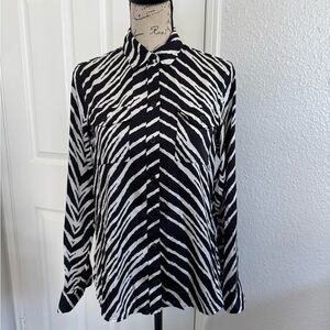 Jones New York Zebra Print Stretch Top